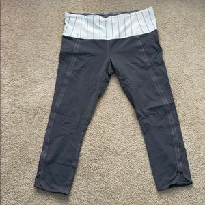 Lululemon crop workout pants. Size 12.